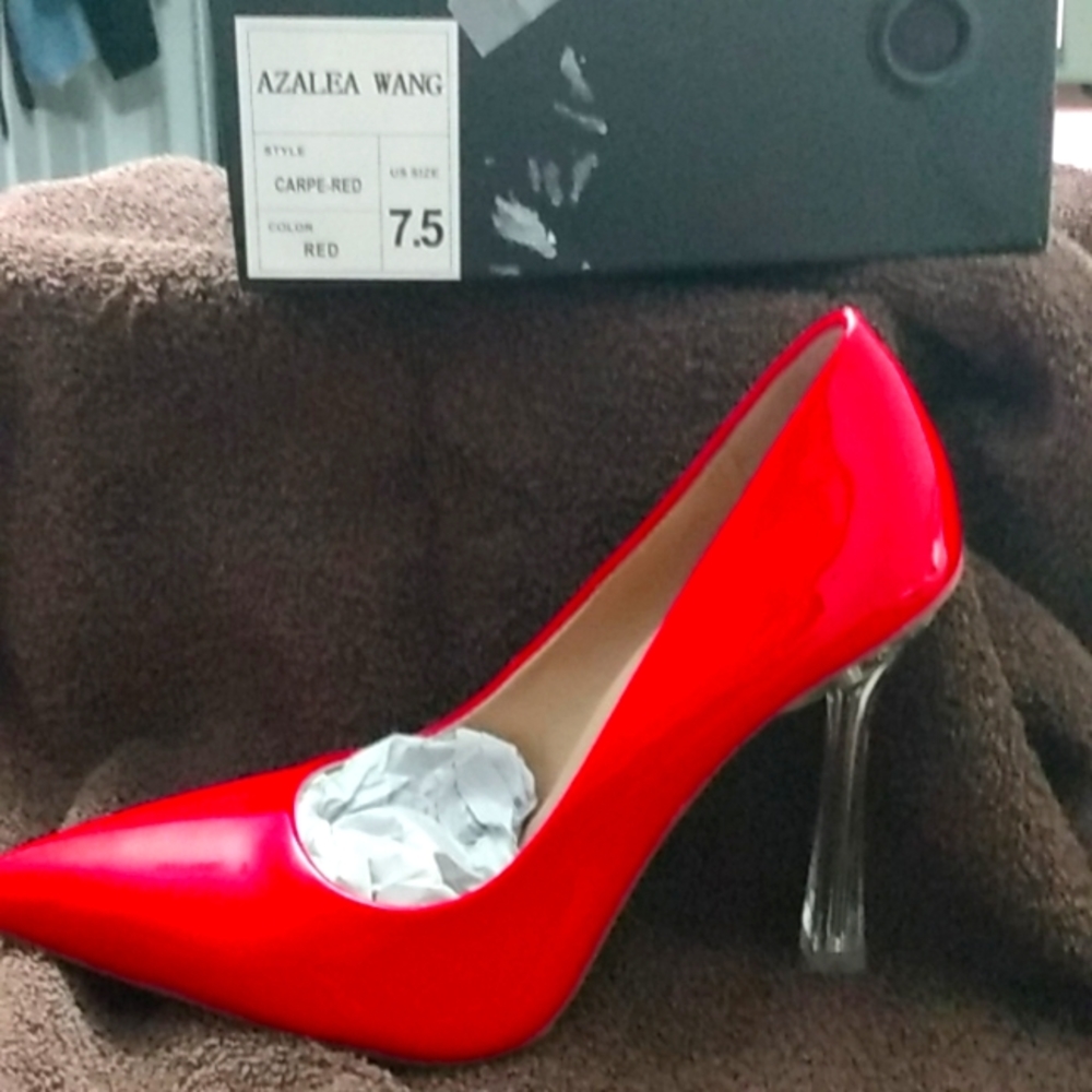 Red high heels anyone?